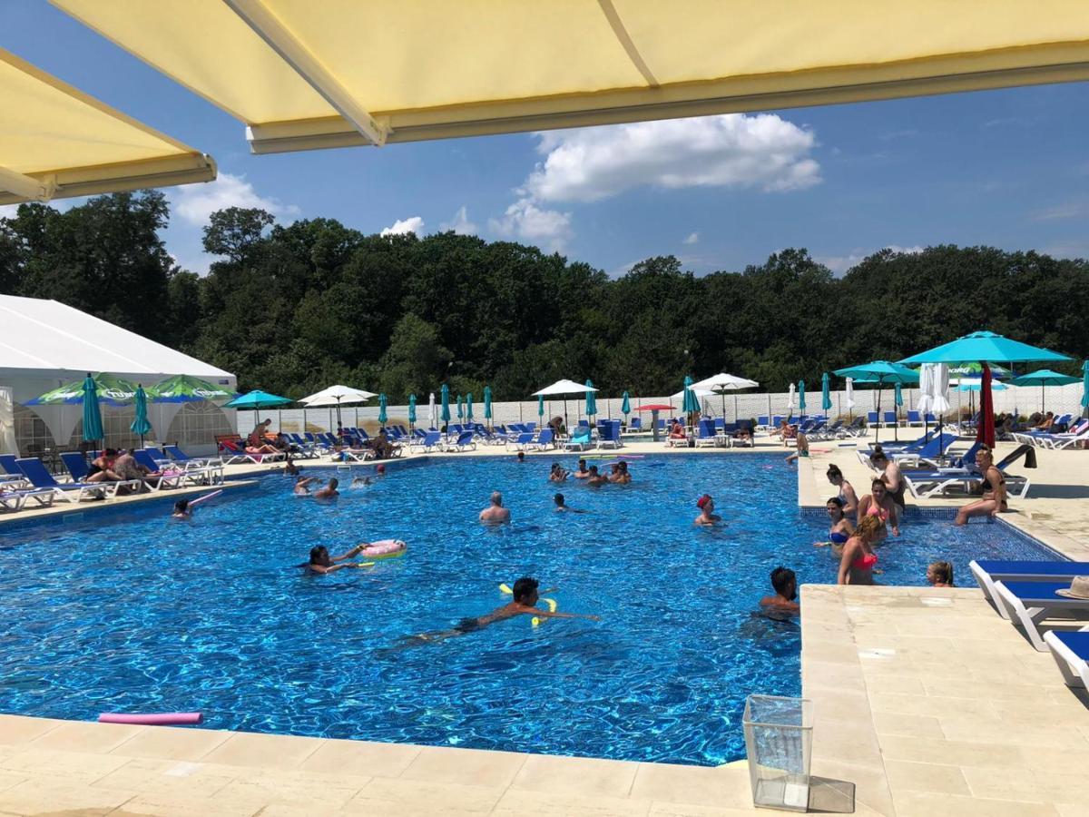 בוקרשט Hotel Andy Km 36 מראה חיצוני תמונה